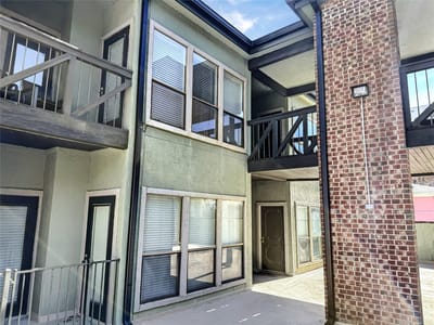 Living area at 807 W 25th St Unit #312 - 2 bed 1 bath home
