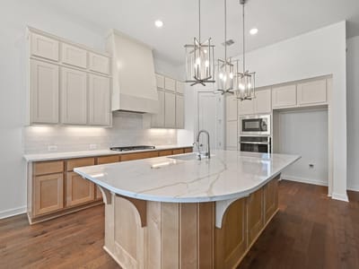 Living area at 809 Jackson River LOOP - 4 bed 3 bath home