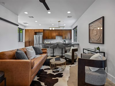 Living area at 809 Mariposa DR Unit #2 - 2 bed 2 bath home