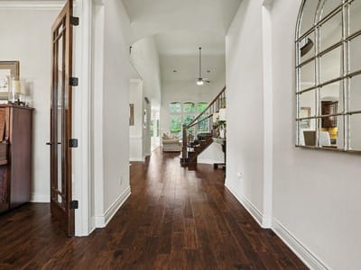 Primary bedroom at 809 Prairie Dunes DR - 4 bed 3 bath home