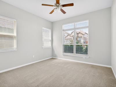 Property photo 5 at 810 Clearwell ST - 4 bed 3 bath home