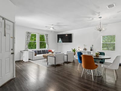 Kitchen at 810 Lamar ST - 5 bed 2 bath home