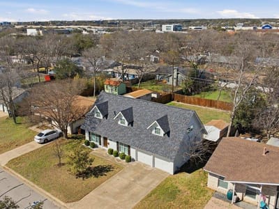 Property photo 3 at 8100 Stillwood LN - 4 bed 2 bath home