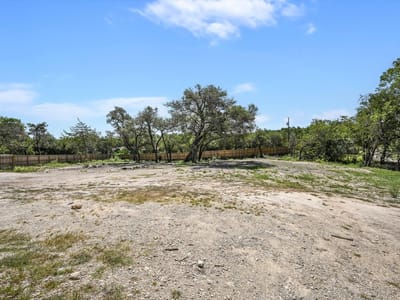Property photo 3 at 8106 Pitter Pat LN - Westview Estates Sec 02, Austin, TX