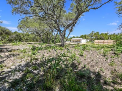 Property photo 5 at 8106 Pitter Pat LN - Westview Estates Sec 02, Austin, TX