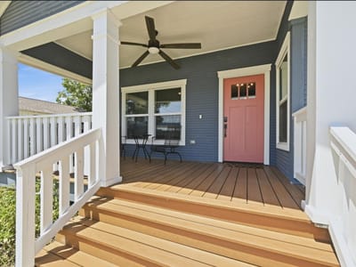 Property photo 4 at 811/ 813 S Commerce ST - 3 bed 2 bath home