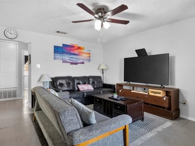 Property photo 4 at 811 Bracewood CIR - Bracewood Sub, San Marcos, TX