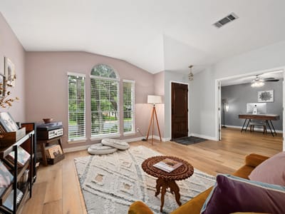 Living area at 8112 Luling LN - 3 bed 2 bath home