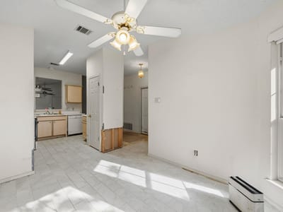 Living area at 8128 Huddleston LN - 3 bed 2 bath home
