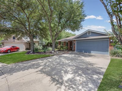 Property photo 3 at 813 Dornach CT - 3 bed 2 bath home