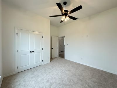 Property photo 5 at 813 Eagle Cross CV - 3 bed 2 bath home