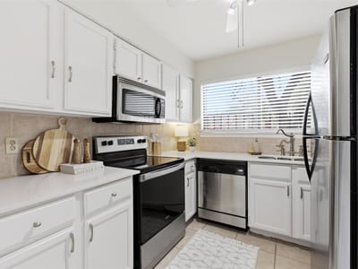 Living area at 8142 Ceberry DR Unit #B - 2 bed 2 bath home