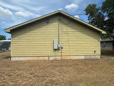Photo 4 of 5 at 815 4th ST - Blanco, Blanco, TX