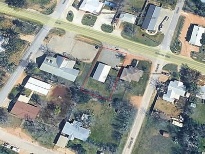 Photo 5 of 5 at 815 4th ST - Blanco, Blanco, TX