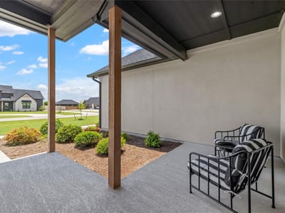 Living area at 8152 Evenfall LN - 4 bed 3 bath home