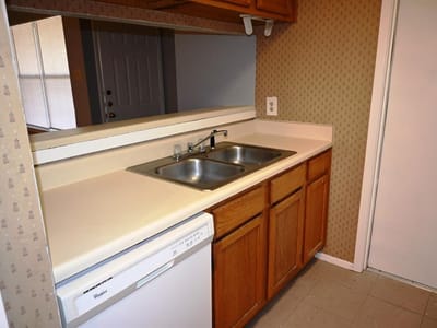 Primary bedroom at 817 Lexington Rd - Red Town, Elgin, TX