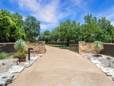 Property photo 3 at 8184 Fm 2843 - 5 bed 6 bath home
