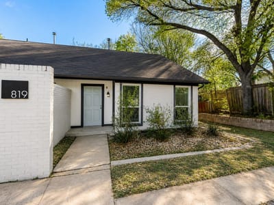 Kitchen at 819 Sahara Ave - Turtle Creek Estates Sec 01, Austin, TX