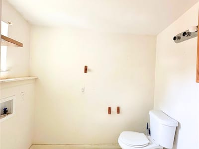 Living area at 820 Chihuahua ST - 2 bed 1 bath home