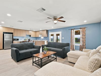 Photo 4 of 40 at 820 Los Milagros DR - 3 bed 2 bath home