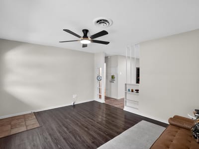 Kitchen at 820 W Live Oak ST - 3 bed 2 bath home