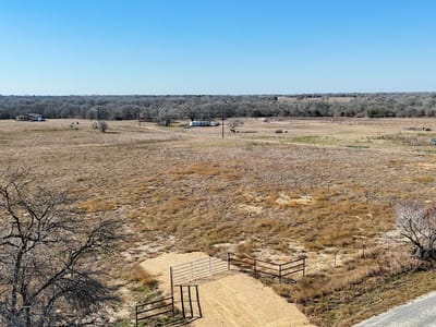 Primary bedroom at 8200 Old Colony Line Rd - OCLR Acres, Dale, TX