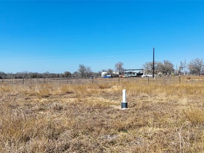 Property photo 2 at 8200 Old Colony Line RD - OCLR Acres, Dale, TX