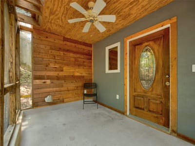 Property photo 4 at 8200 Wavertree CT - 1 bed 1 bath home
