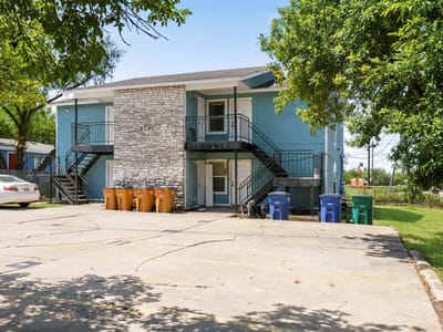Property photo 2 at 8201 Riverstone DR - Colony Meadows Sec 01, Austin, TX
