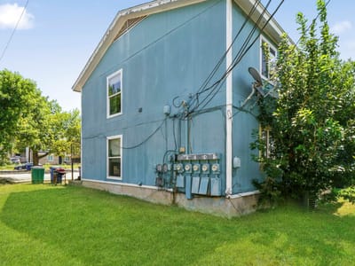 Property photo 3 at 8201 Riverstone DR - Colony Meadows Sec 01, Austin, TX