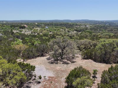 Living area at 8201 W Fitzhugh RD - S9123 - VALLEY OAK, Dripping Springs, TX