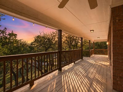 Property photo 3 at 8204 Texas Plume RD - 6 bed 4 bath home