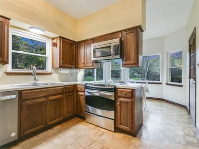 Photo 4 of 39 at 8205 Cedar CV - 3 bed 2 bath home