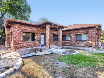 Photo 2 of 28 at 821 Grand Avenue PKWY Unit #301 - Pflugerville, Pflugerville, TX