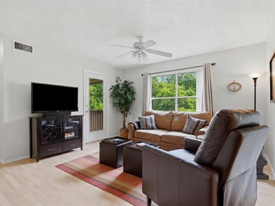 Living area at 8210 Bent Tree RD Unit #235 - 1 bed 1 bath home