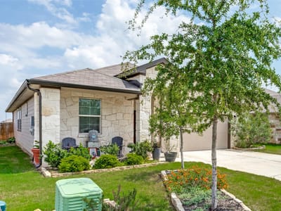 Photo 3 of 35 at 822 Pease River WAY - 4 bed 2 bath home