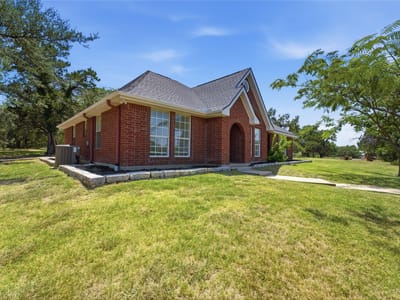 Property photo 3 at 8221 Mountain DR - 3 bed 2 bath home
