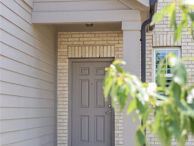 Property photo 4 at 825 Fortrose TER - 4 bed 3 bath home