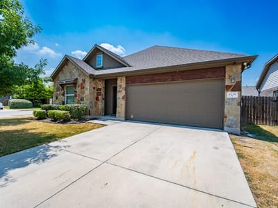 Property photo 2 at 8258 Arezzo DR - 4 bed 2 bath home