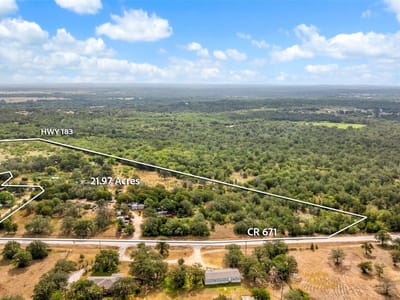 Property photo 4 at 827 FM 671 - N/A, Lockhart, TX