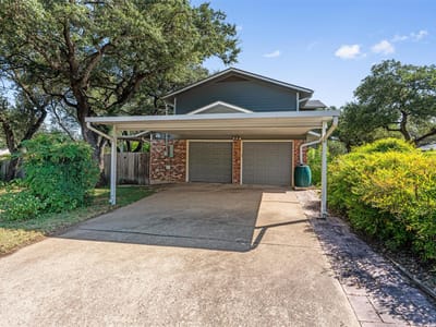 Property photo 2 at 8300 Grayledge DR - 4 bed 2 bath home