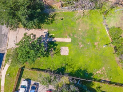 Primary bedroom at 8304 Garcreek Cir - Colony Meadows Sec 02, Austin, TX