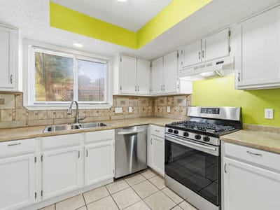 Property photo 5 at 8308 Hanbridge LN - 4 bed 3 bath home