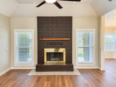 Photo 5 - 831 Whispering Oaks Drive Photo 5 of 39 at 831 Whispering Oaks Drive - 3 bed 2 bath home
