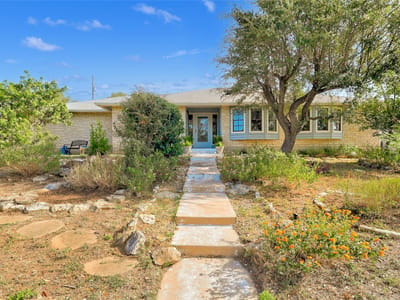 Photo 2 of 37 at 8310 Red Willow DR - 3 bed 2 bath home
