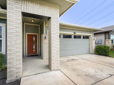 Living area at 8312 City Top Blvd - 4 bed 2 bath home