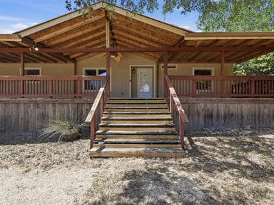 Property photo 2 at 833 Nelson DR - 3 bed 2 bath home
