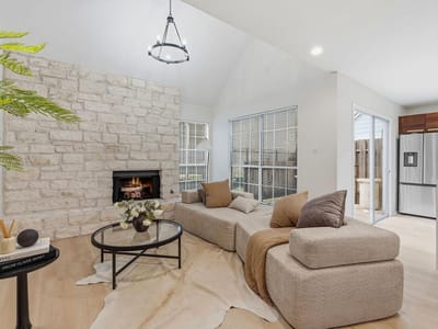 Living area at 8330 Fathom CIR Unit #505 - 2 bed 2 bath home