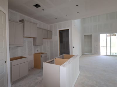 Living area at 840 Corvallis DR - 4 bed 2 bath home