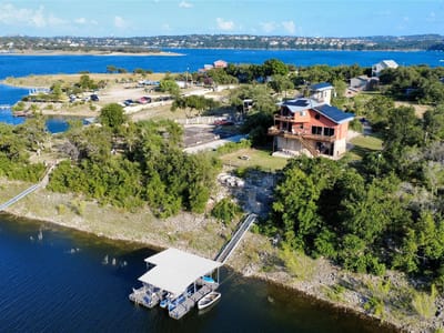 Primary bedroom at 840 Windy Shores LOOP - 3 bed 3 bath home